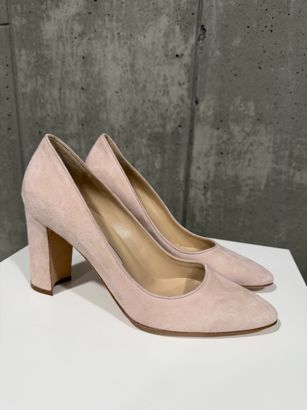 Manolo Blahnik Blush Pink Suede Block Heel Pumps
